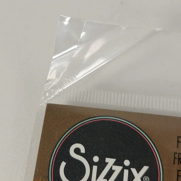 Sizzix Framelits with Stamps (barely used) - Tim Holtz Alterations collection - Picture 13 of 16